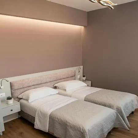 Oda Aparthotel Shkoder 3*
