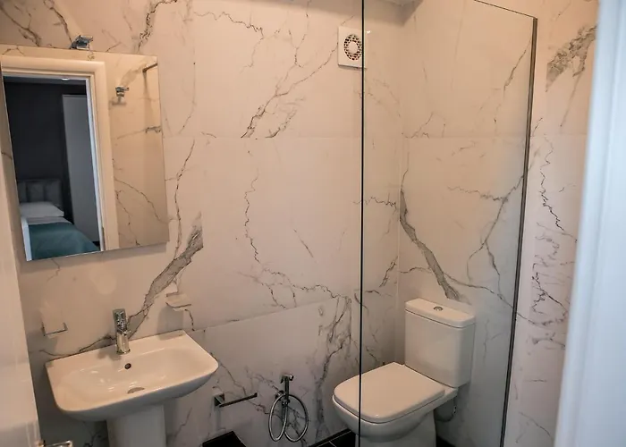 Oda Aparthotel Shkoder 3*