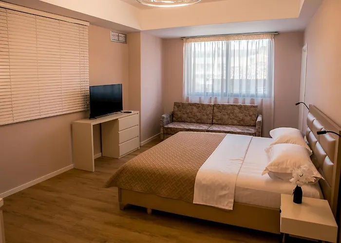 Hotel Oda Aparthotel Shkoder 3*