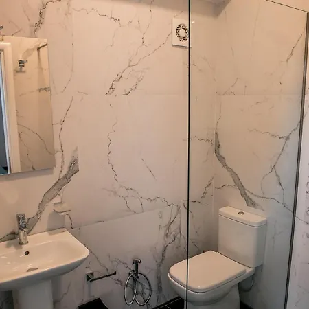 Oda Aparthotel Shkoder 3*
